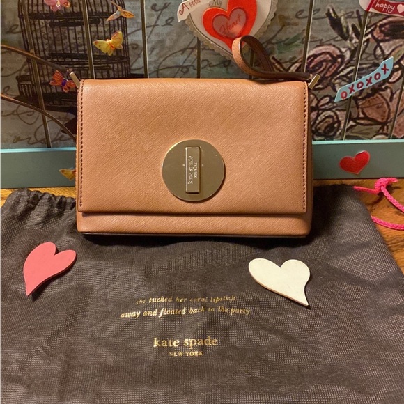 Kate Spade tan crossbody w/ dust bag - Picture 5 of 10